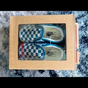 Vans slip on V-crib Toddler sneakers